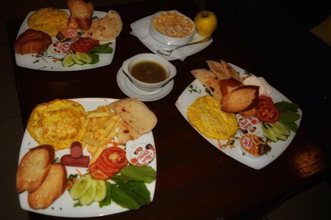 Boulevard Apartment Hotel 1