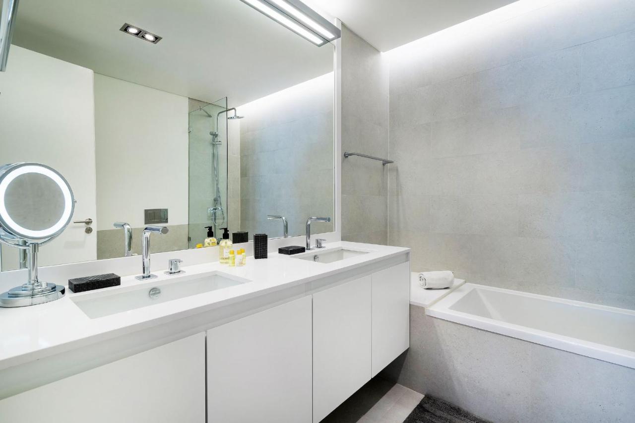 Stunning 2bdr Apartment in Chiado by Lovelystay 1