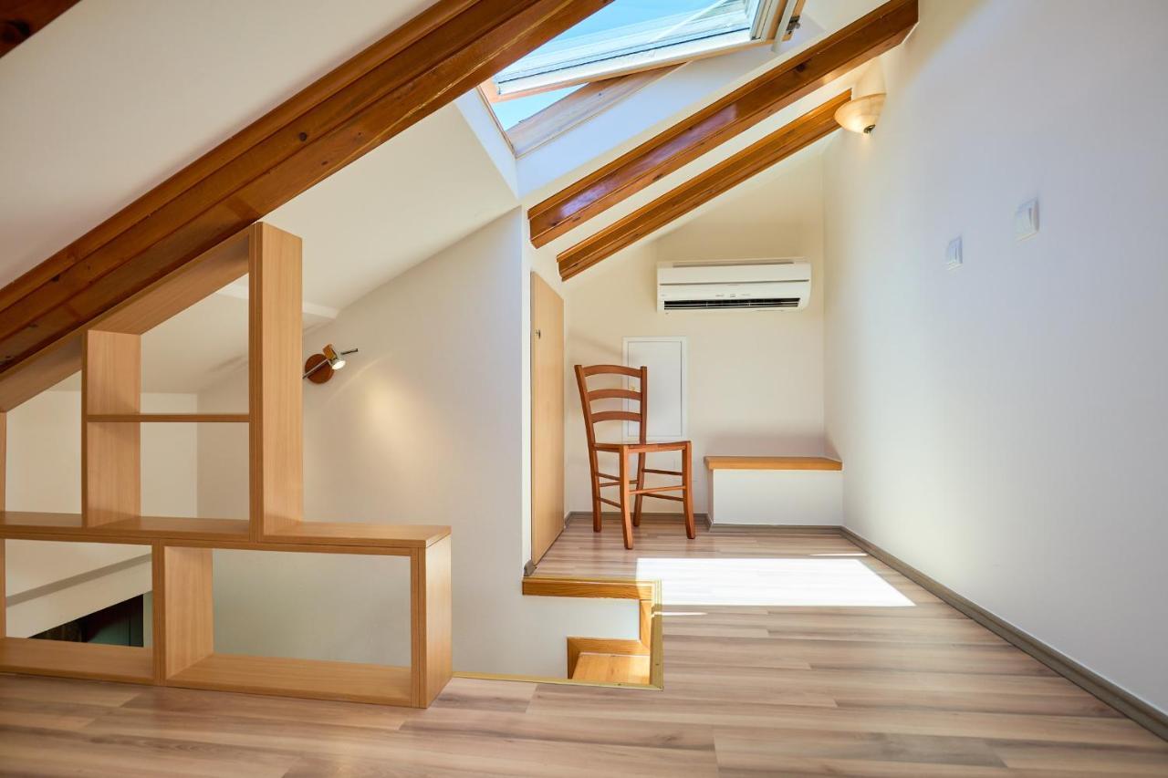 Hedera Estate, Hedera A20 2