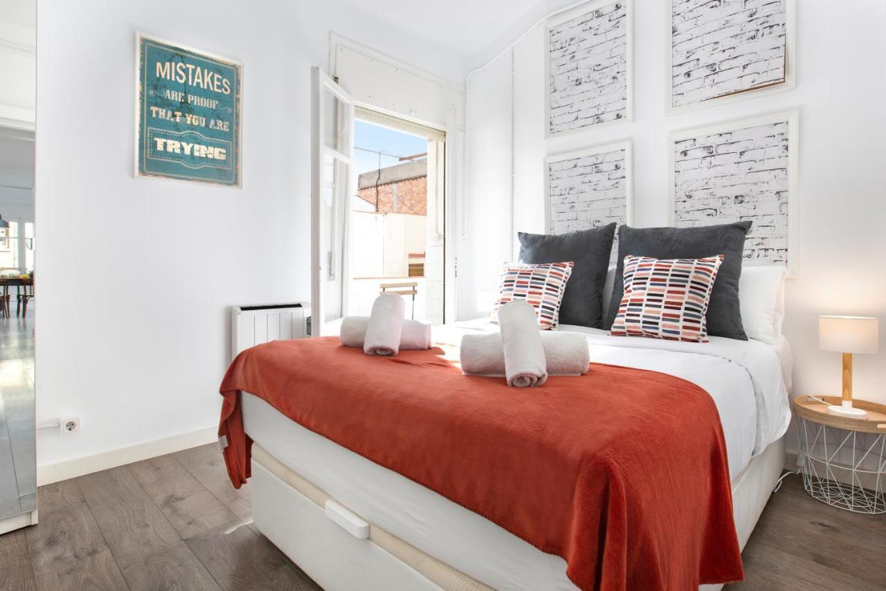 Stay U-Nique Apartments Legalitat 2