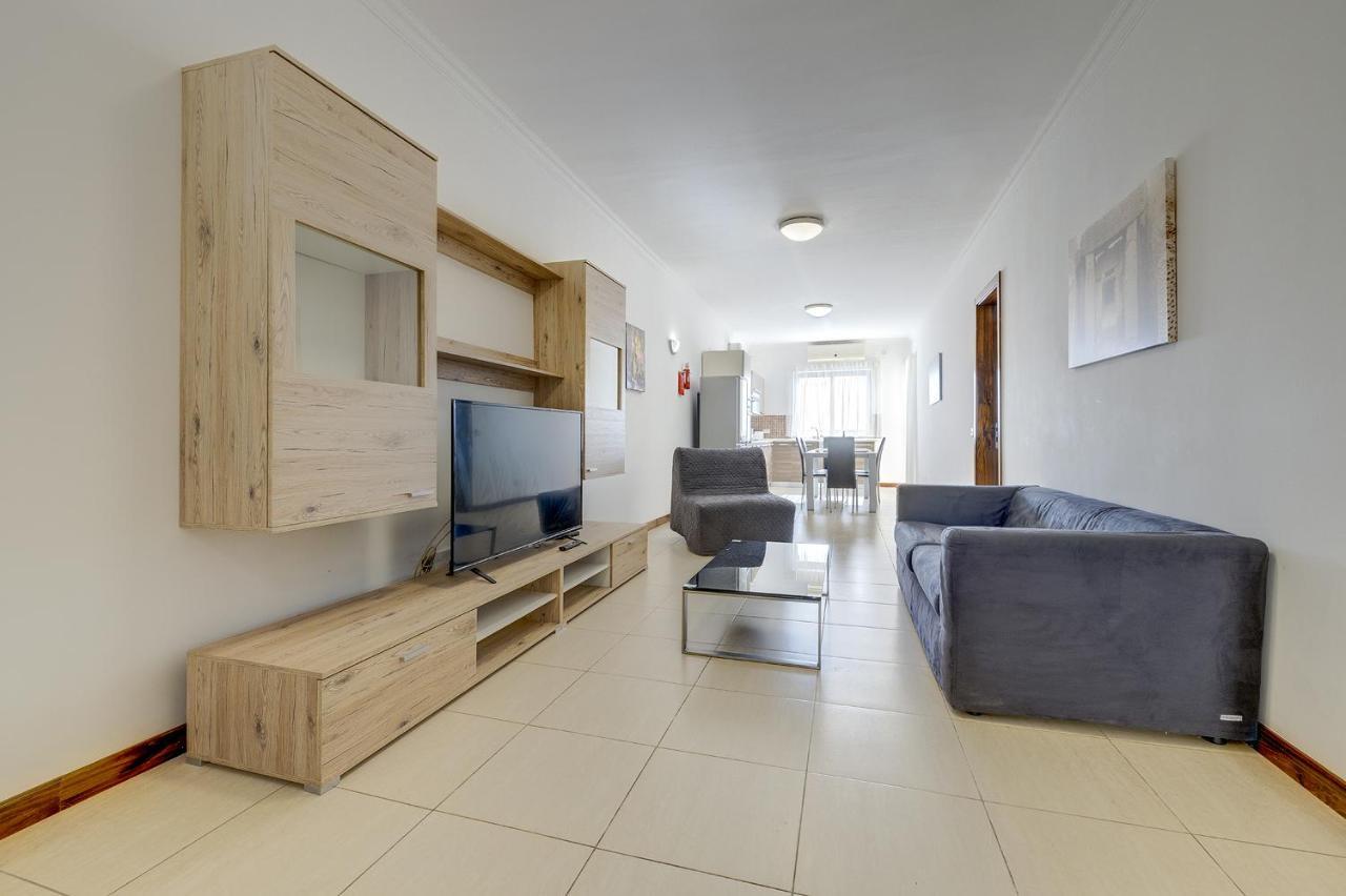 Modern 3 Bedroom Apartment in Central Sliema 1