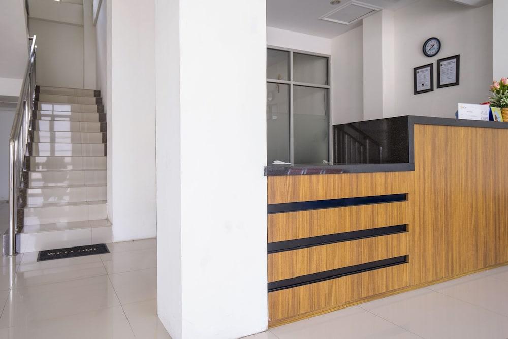 Des Guest House by Oyo Rooms