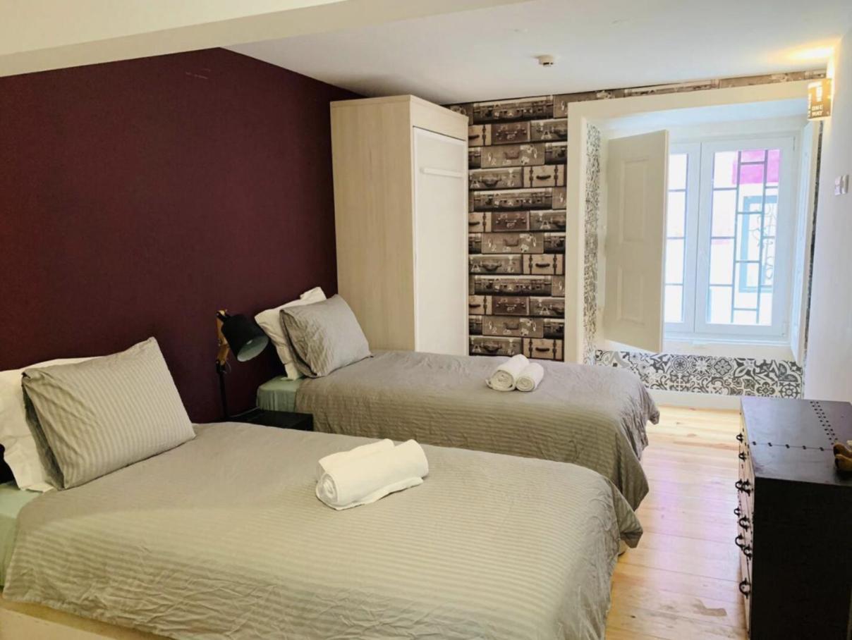 Chiado/Bairro Alto 2 Bedroom Apartment 2