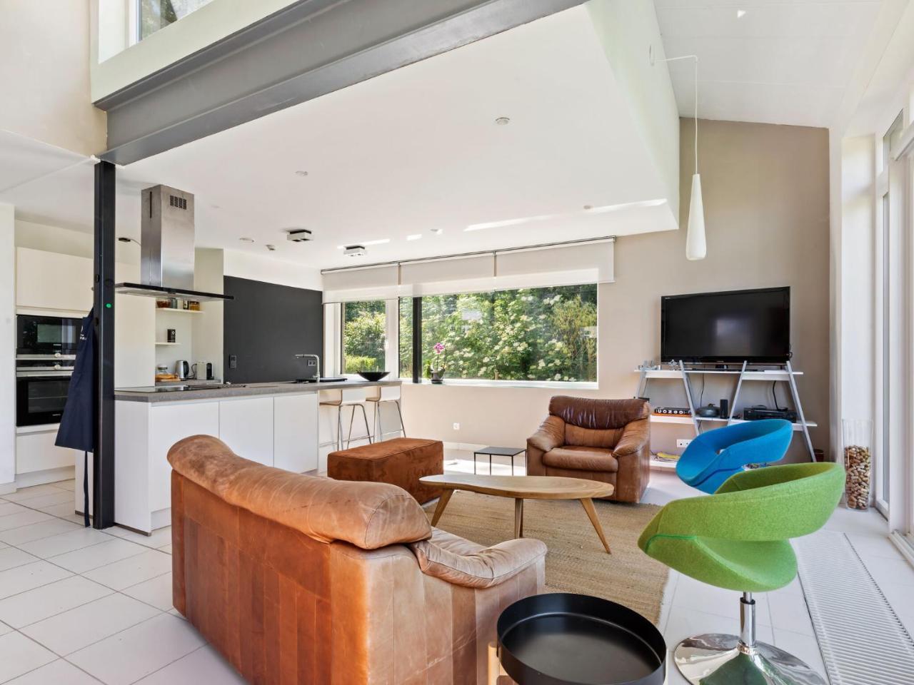 Sun Kissed Villa in Kobbegem with Private Garden