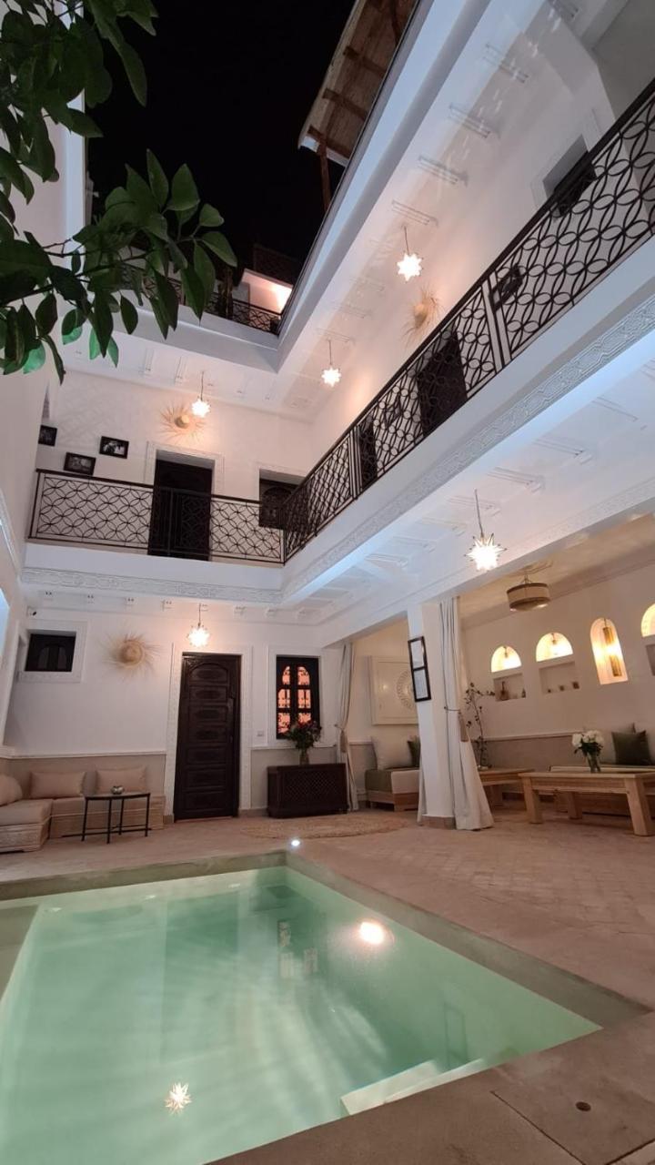 Riad Alize