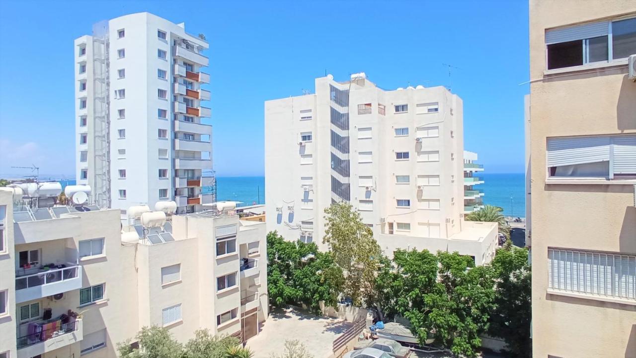 5 Min To the Beach Holiday Shared Apartment Incl Netflix - Private Room in 3 Bdr Apt 2