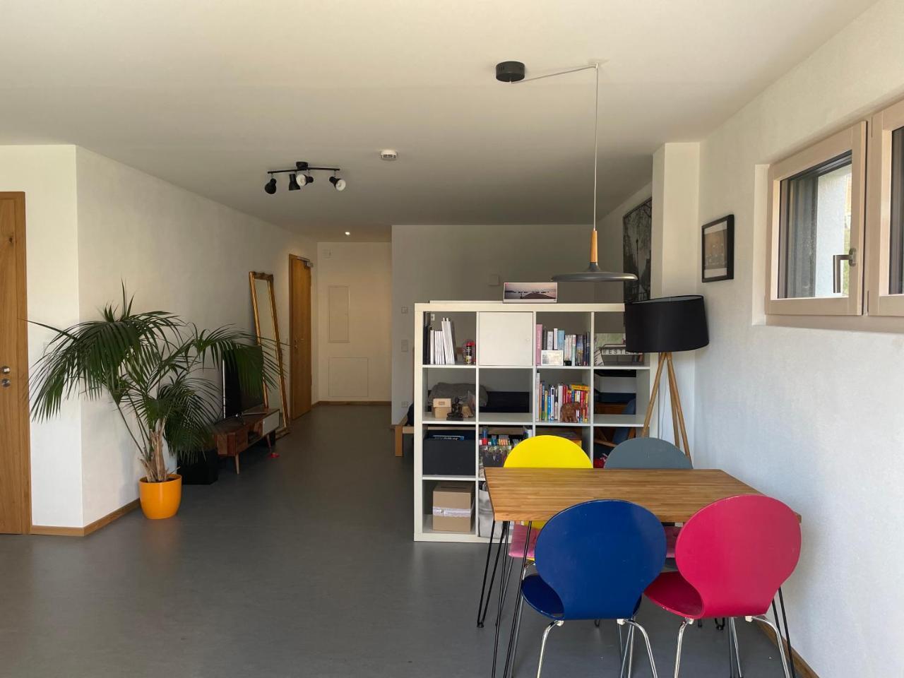 Helle Souterrain Wohnung in Laufnahe Zum Worthsee 1