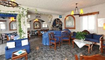 Hotel Porto Perissa 1