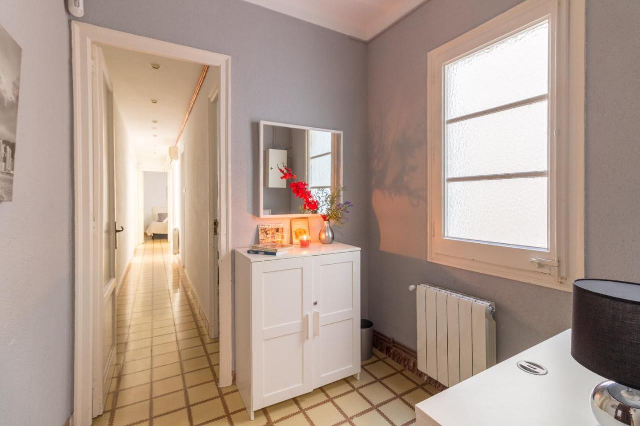 Rentbcn City Center Apartment 1