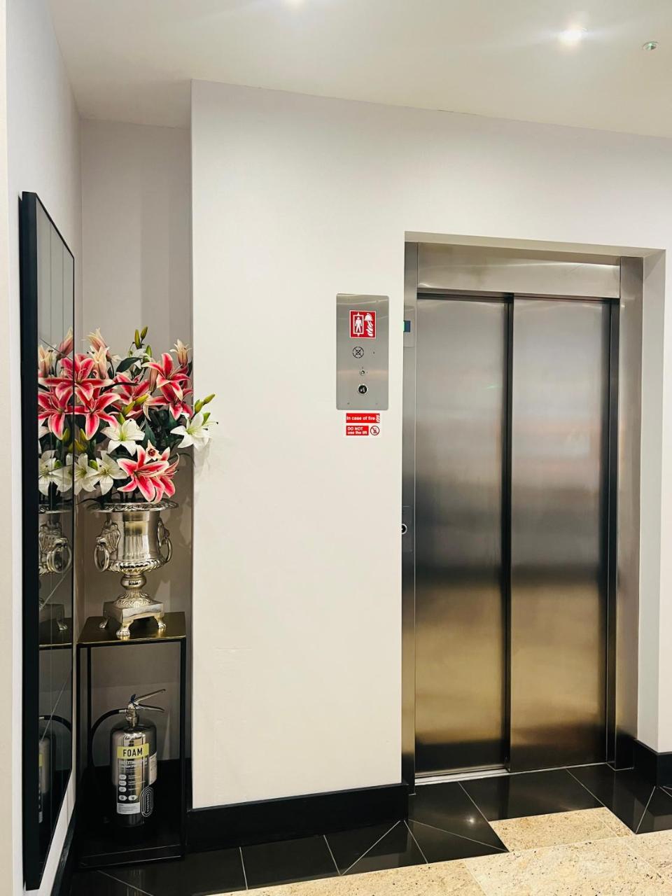 Hatton Garden Hotel 2