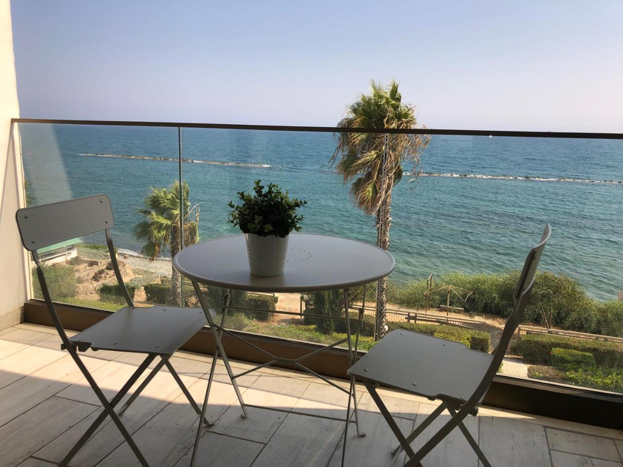 Blue Escape (Beach Seafront) 2