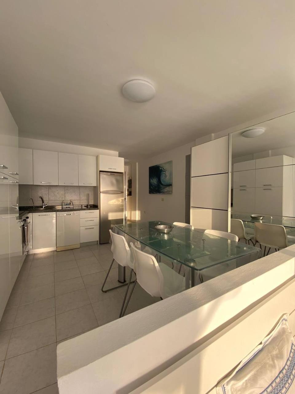 Las Barandas (Adults Only) 2