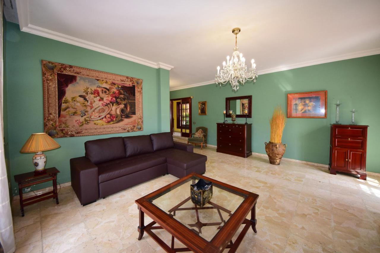 Alina - Vivienda Vacacional Con Piscina Privada