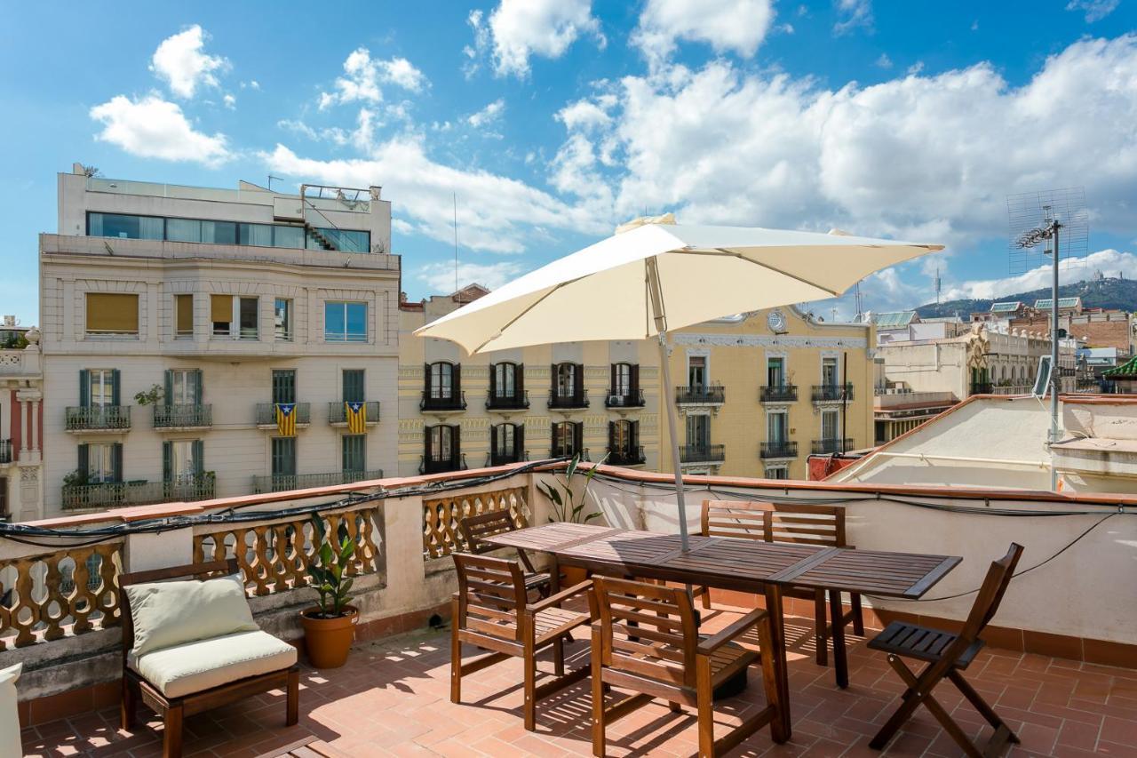 Luxurious with Awesome Rooftop 2