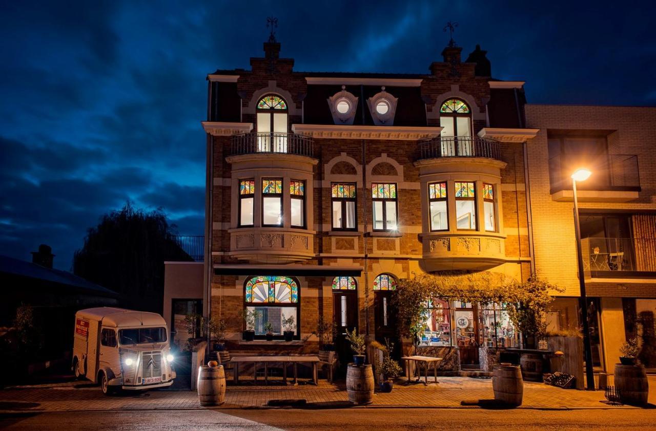 Atelier 24 (Adults Only) 1