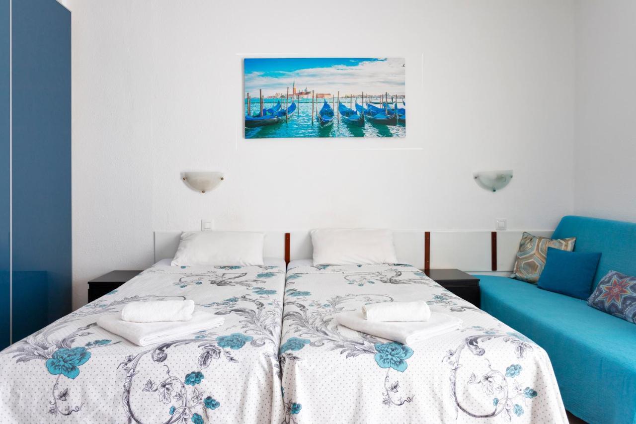 Ocean View Studio (Adults Only) 1