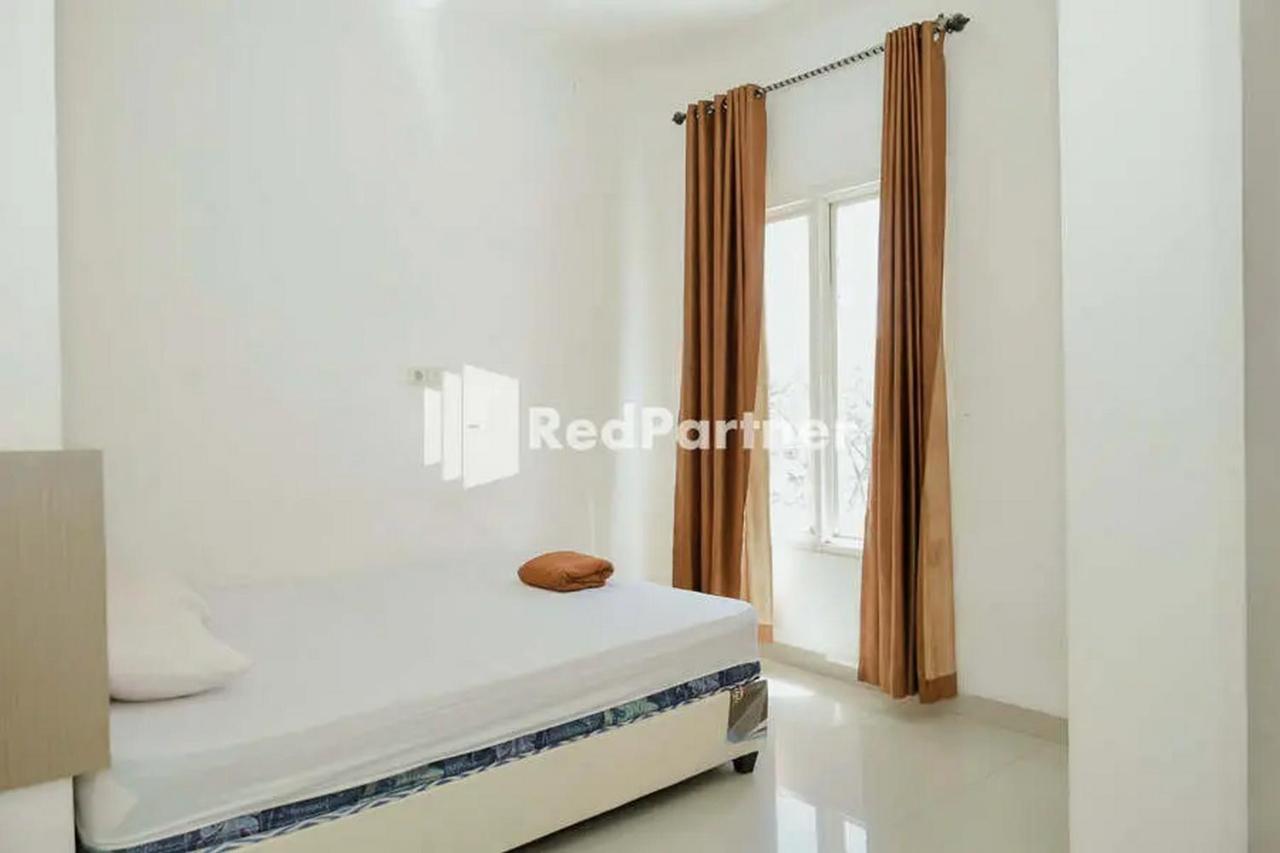 Radja Homestay Mitra Reddoorz 1