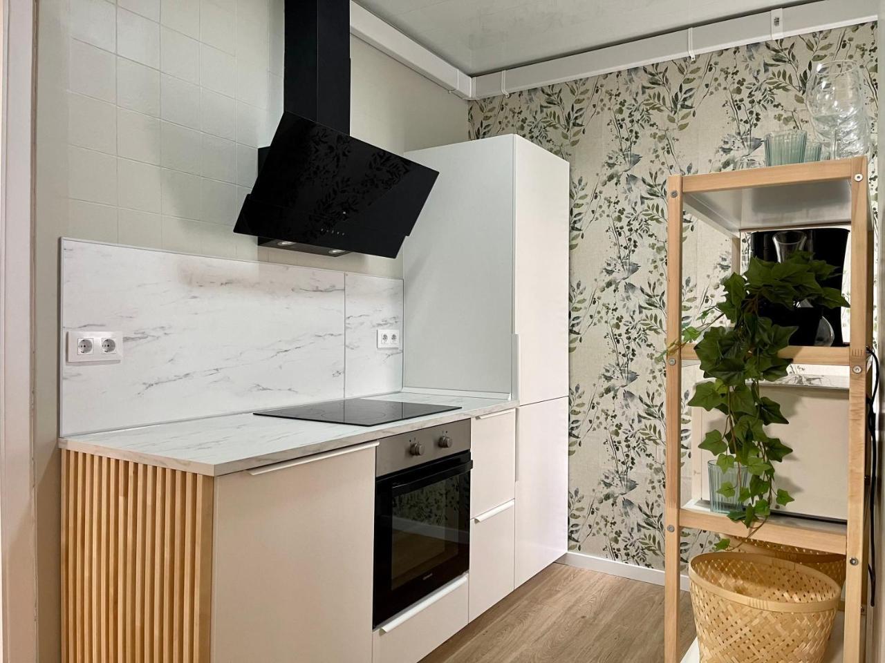 Poble Sec - Modern & Comfy 3 Bedrooms (Adults Only) 1