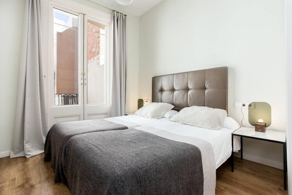 Centric 3bedroom in las Ramblas 2 1b (Adults Only) 1