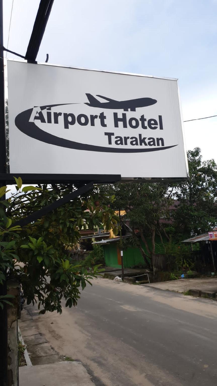 Airport Hotel 2