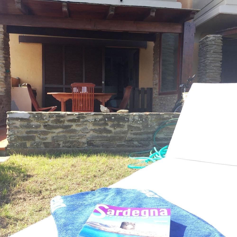 Casa Ibiscus 1 Bedrooms Apartment in Stintino 1