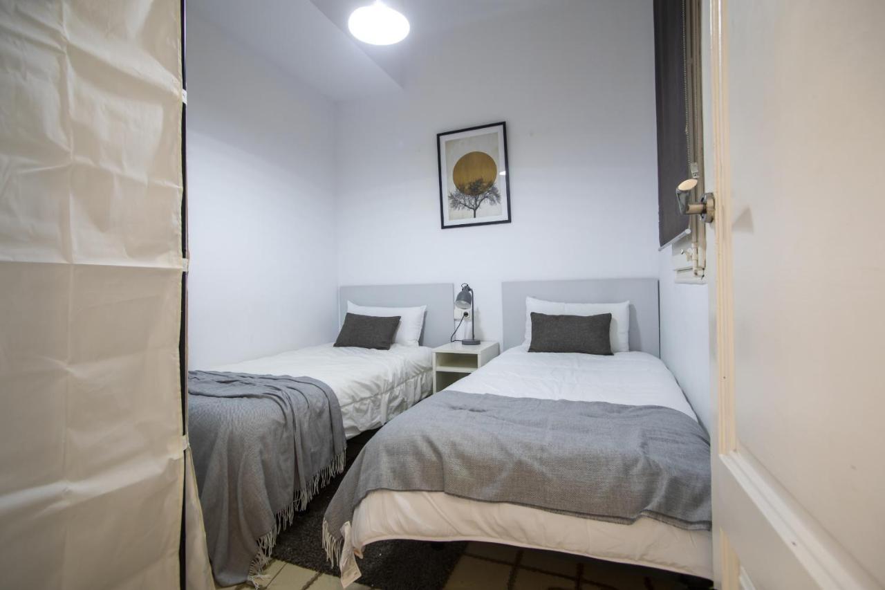 31par1008 - Mediterranean Style Apartment 2