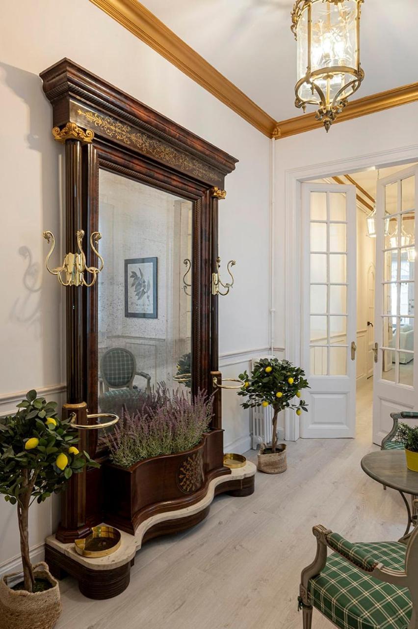 Plaza Catalunya Guest House (Adults only) 2