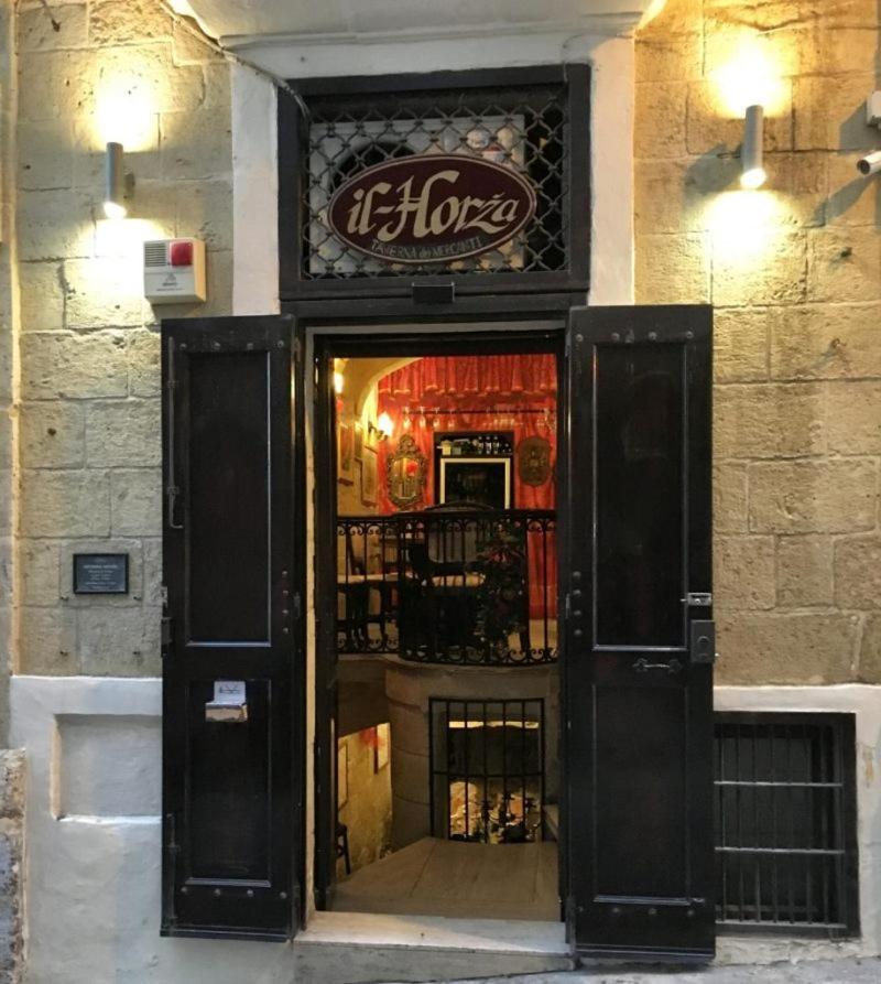 Vallettastay Palazzo Rose of Rhodes 2