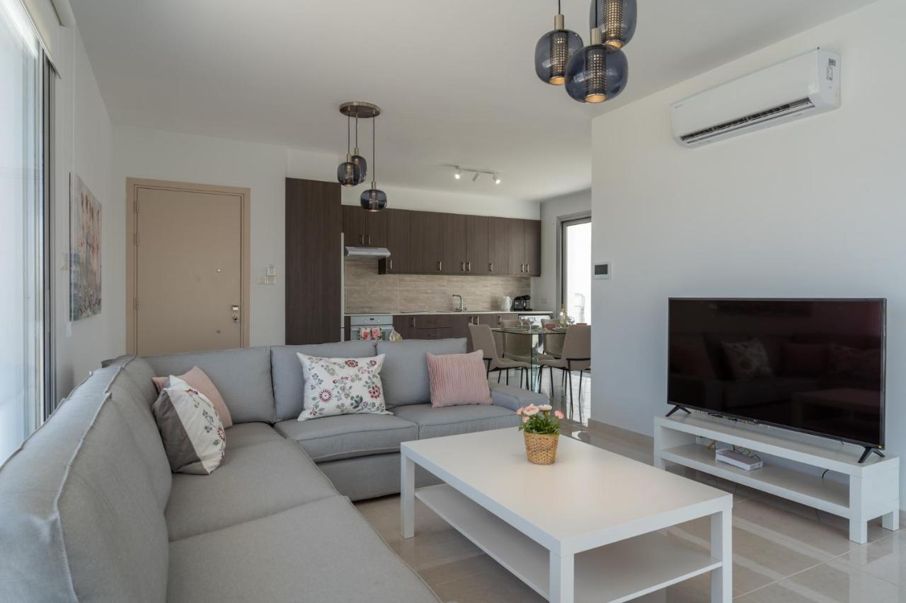 Harmonia 2-Br Apt in Livadia