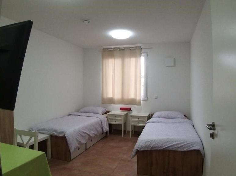 Pension Chen, 2 Doppelzimmer , Ebk, Separater Balkon