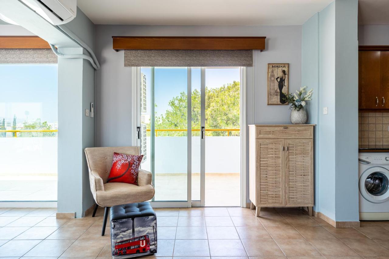 Melograno 3-Br Apt W/ Terrace in Larnaca 1