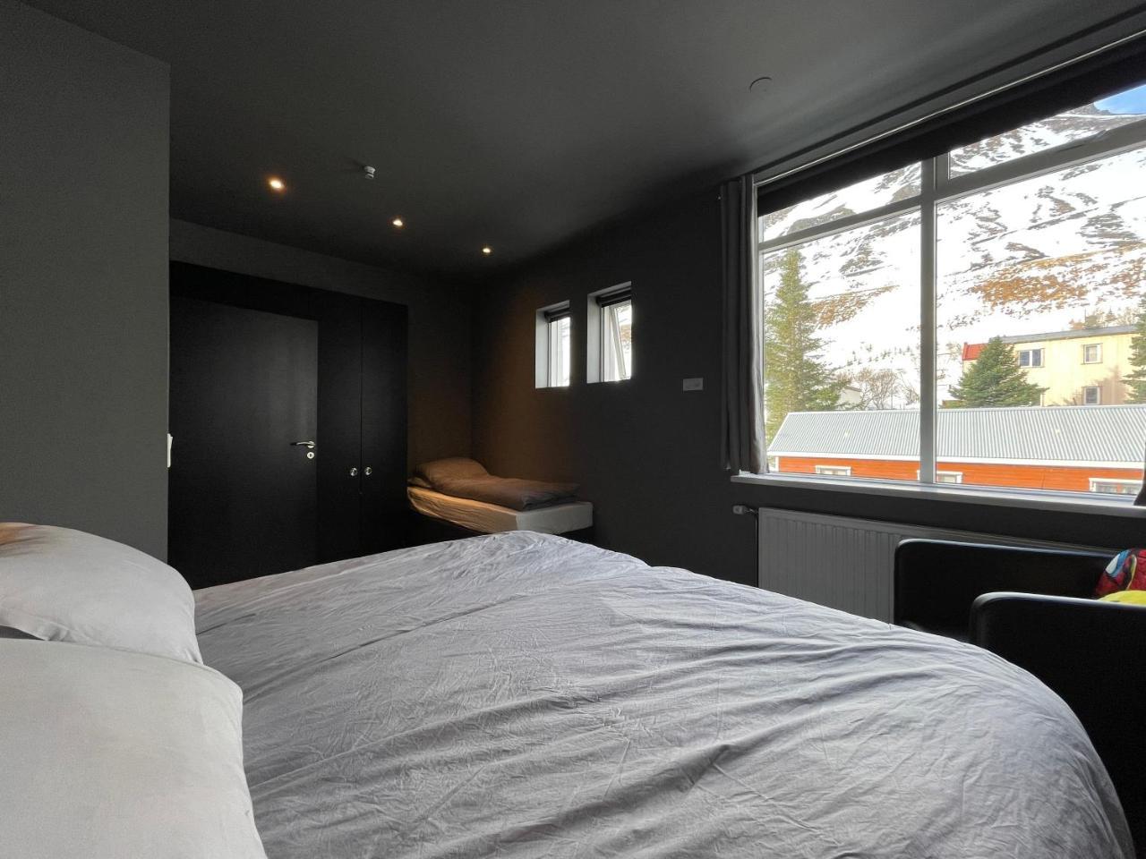 Hliðarvegur 20 - Gagginn 1