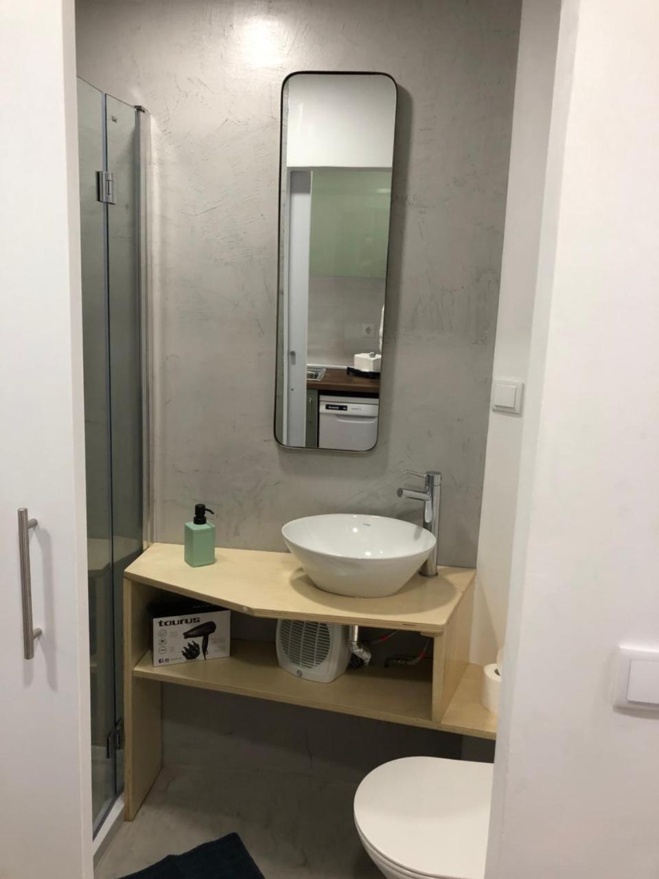 The Blue House - As Portuguesas 2