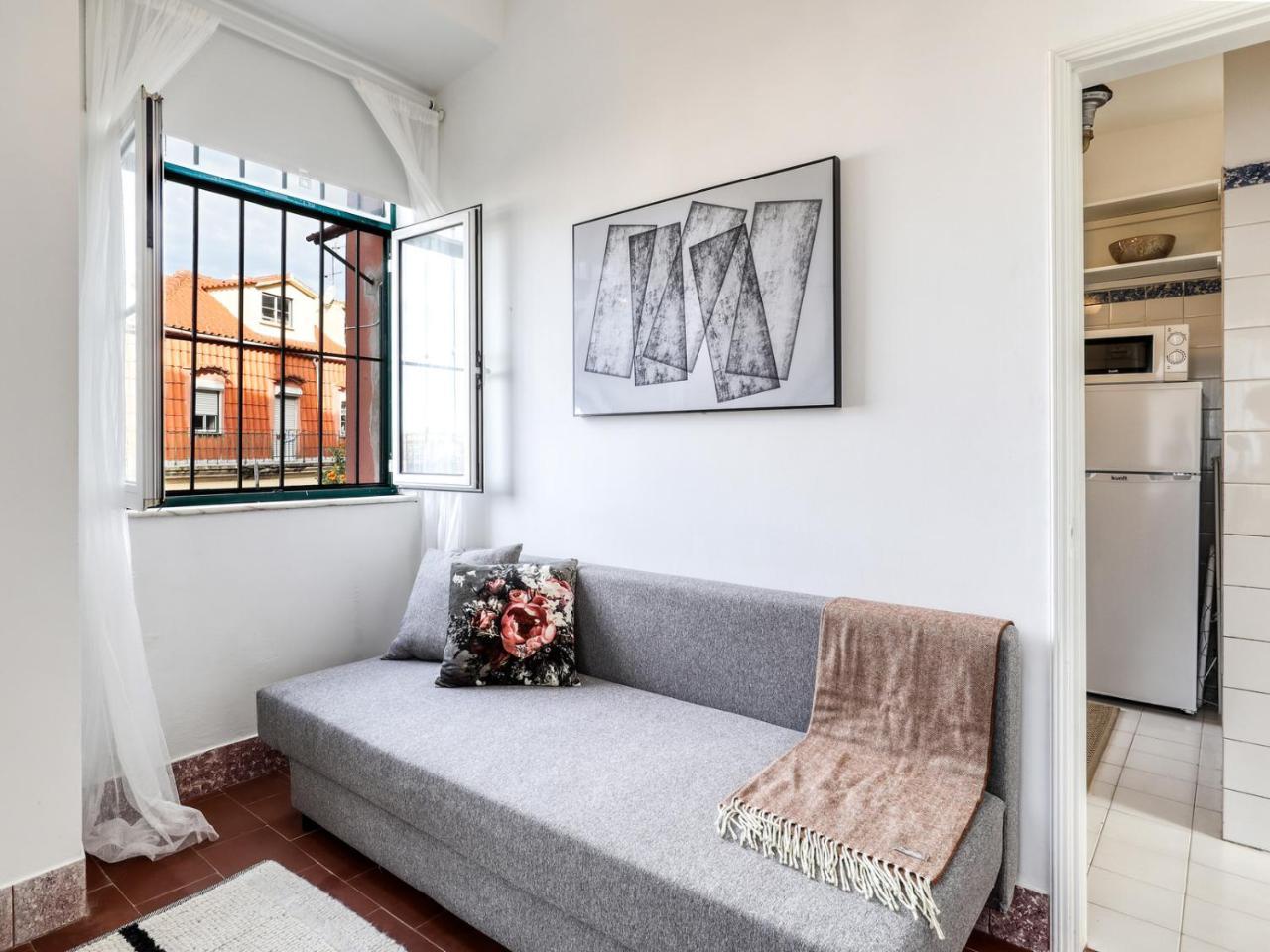 Lisbon Graca Terrace 2