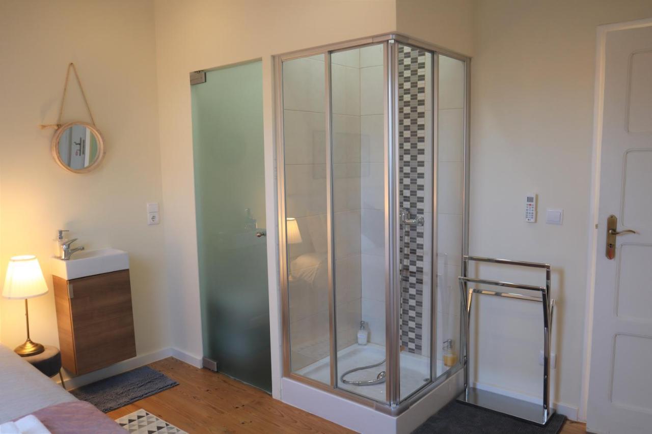 Casa Flor Do Camarao - Centro Historico de Tomar 2