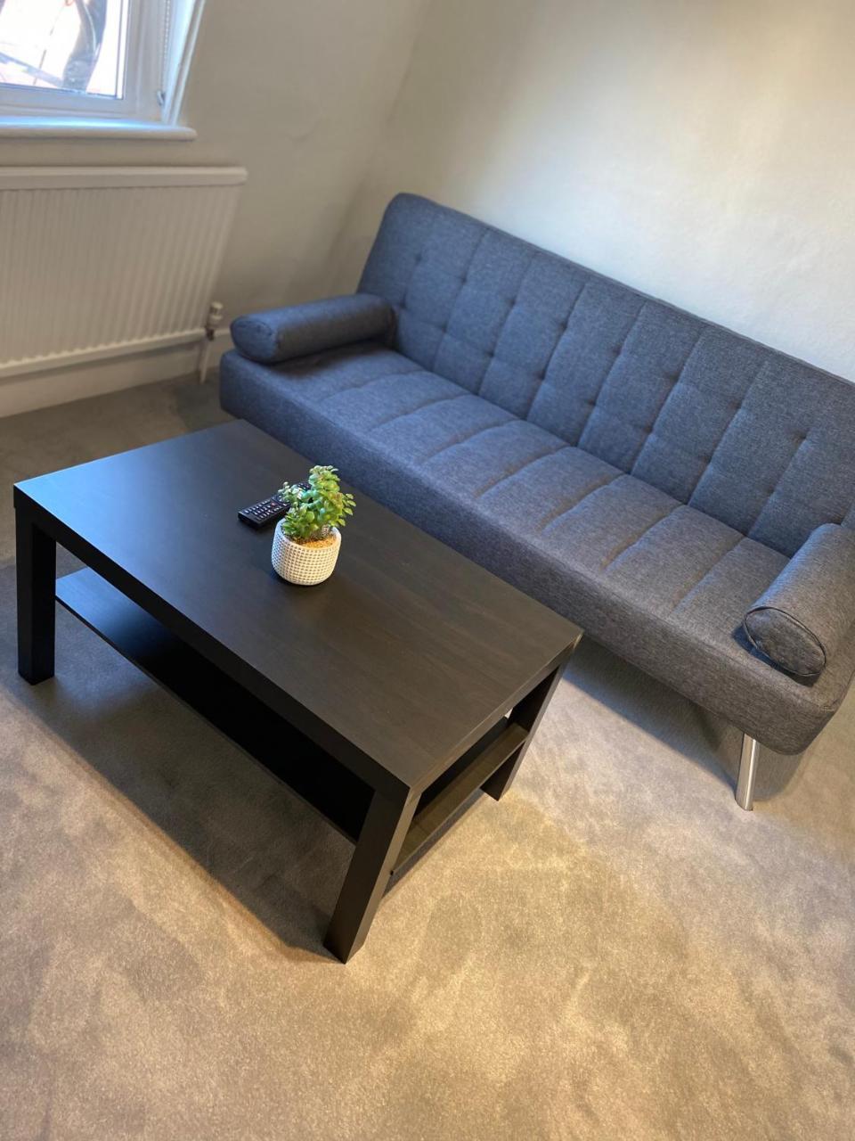 Modern 1 Bedroom Flat in Paddington 1