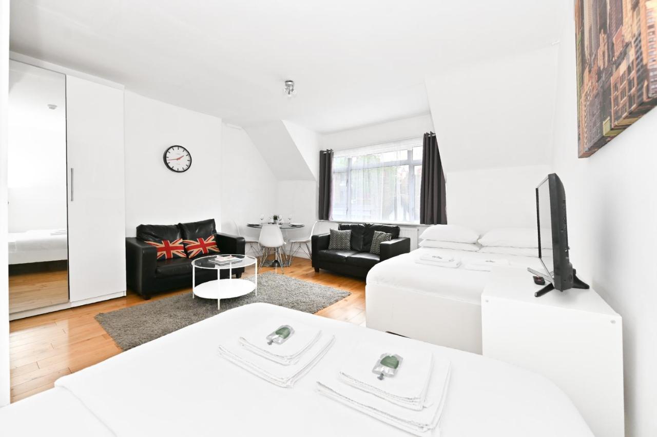 Soho Apartment, Theatres & Old Compton Street (Adults Only) 1