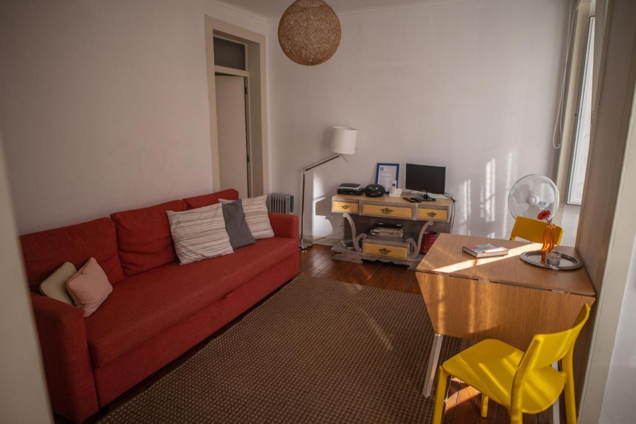 The Blue House - Bica Yellow Tram 2