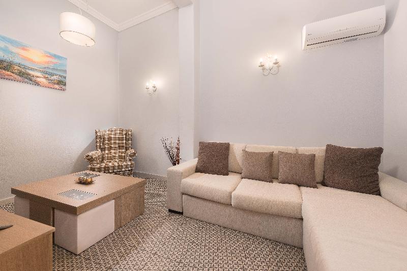 Sun'S Island Suites 2