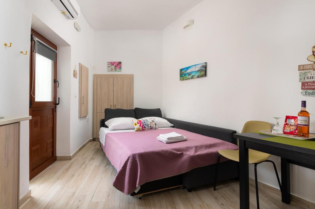 Niochori Apartments 3 1