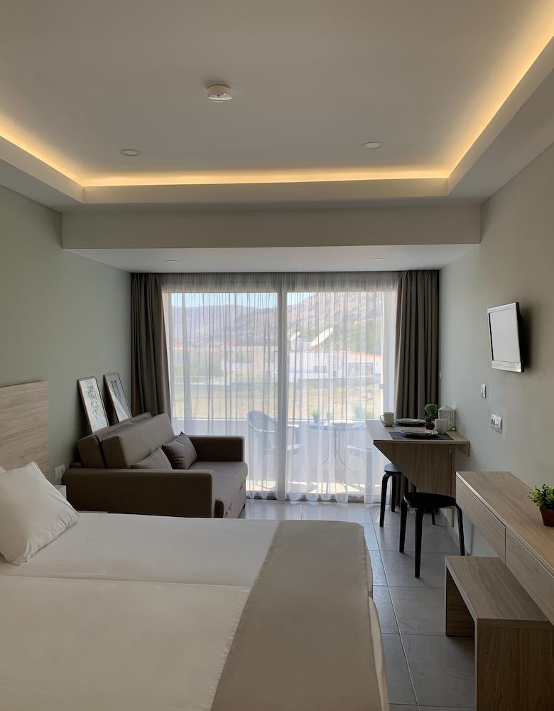 Pals Studios Pefkos 2