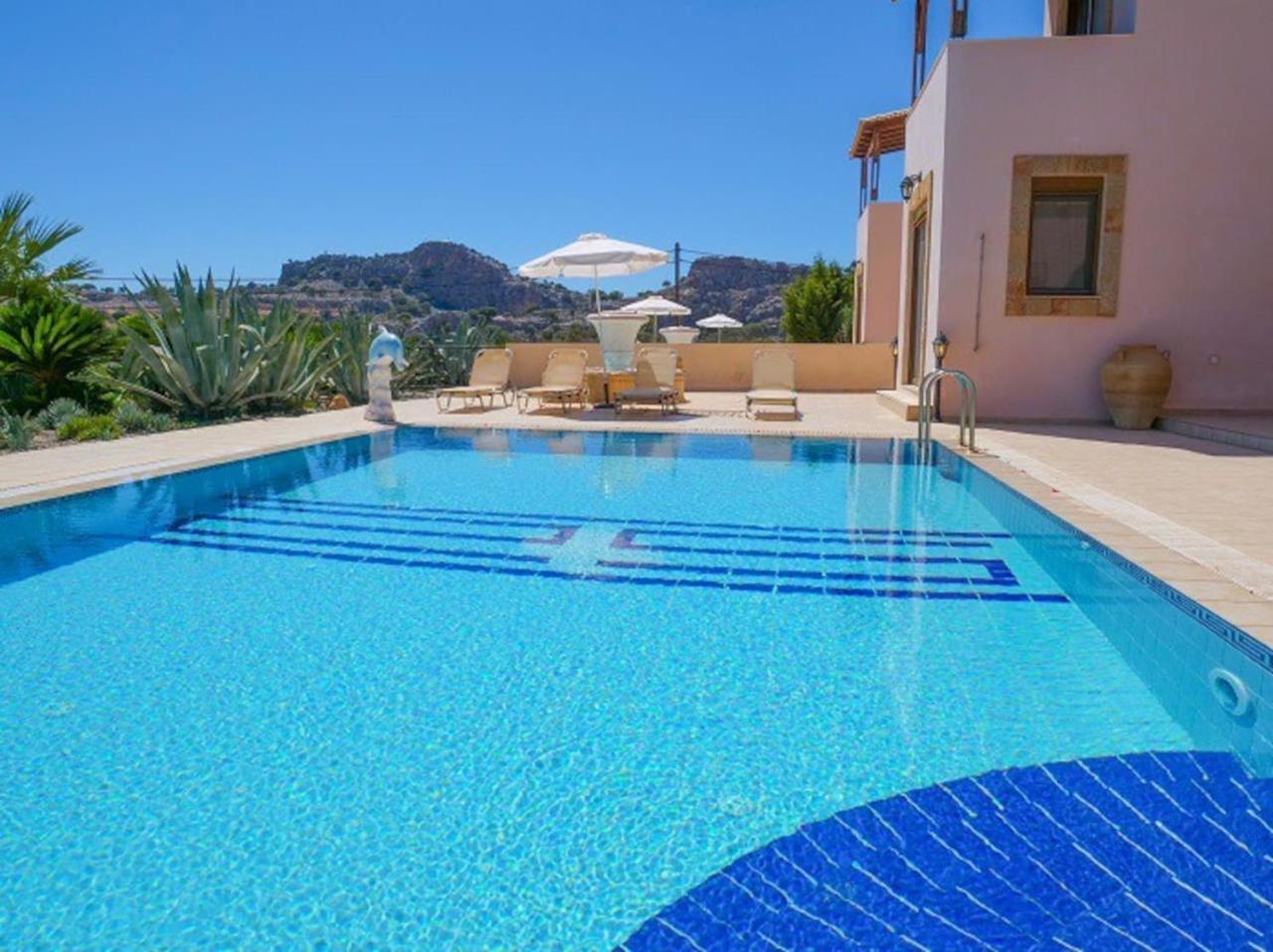 Luxury Villa Delfini 1