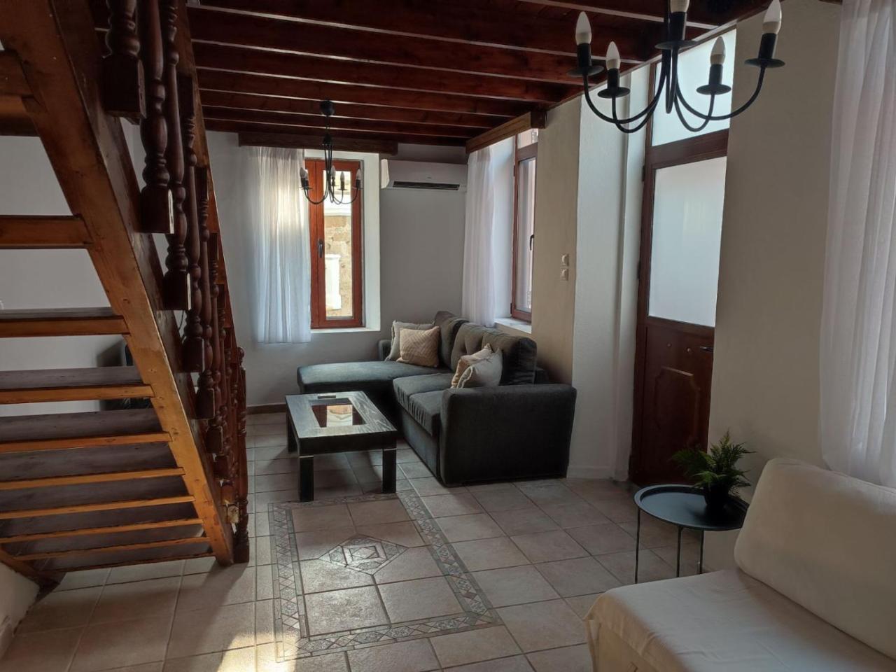 Old Town Maisonette 2