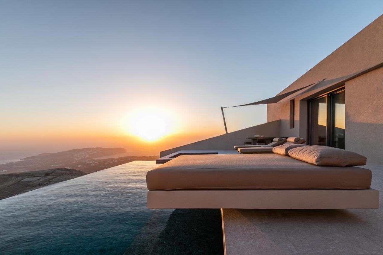 Santorini Sky Luxury Resort 2