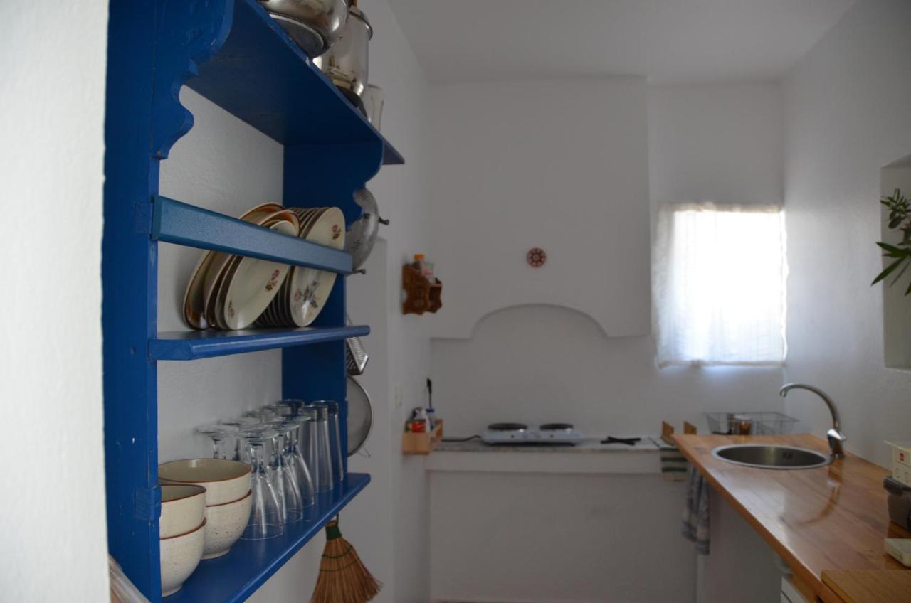 Spitaki - House with Garden by the Beach - Pefki 2