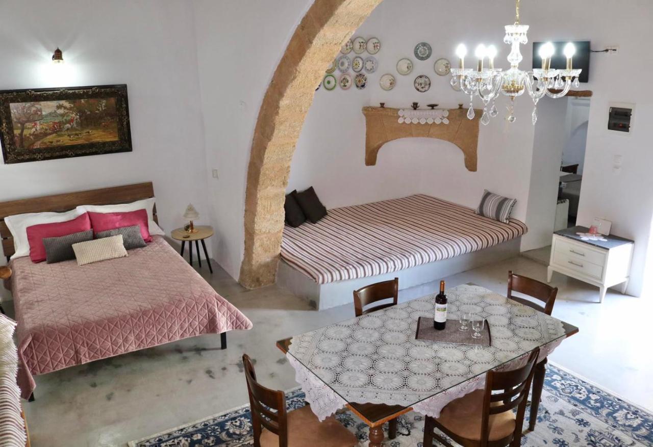 Anthi Traditional House 2