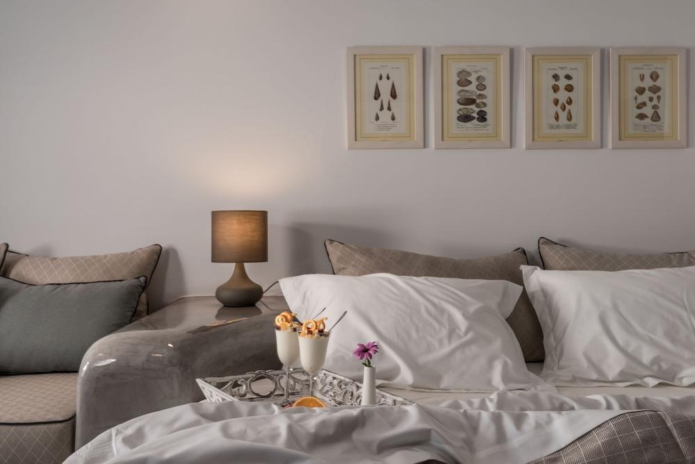 Elements of Caldera Suites