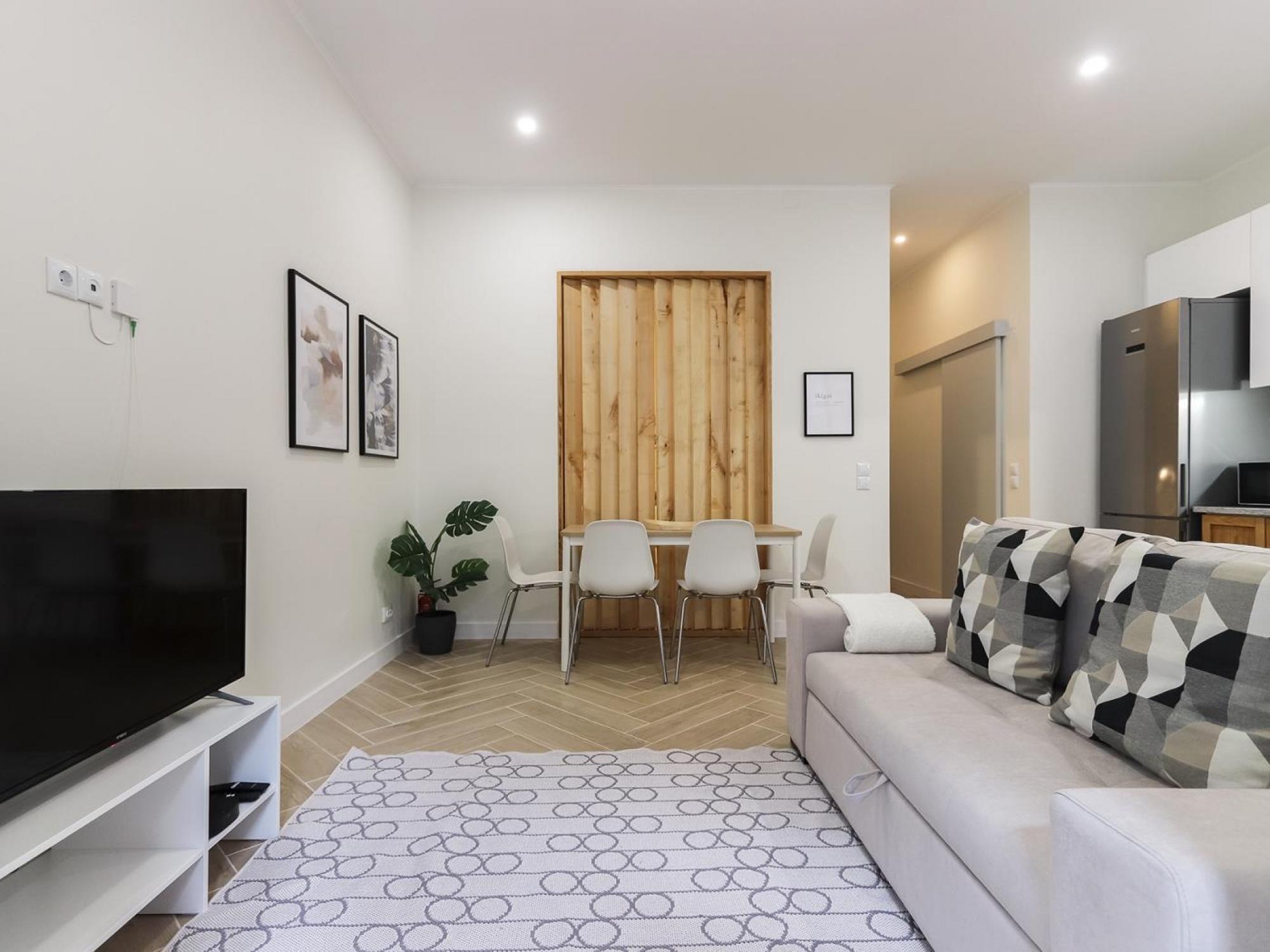 Vita Portucale | Lisbon Design Apt. with Terrace 1