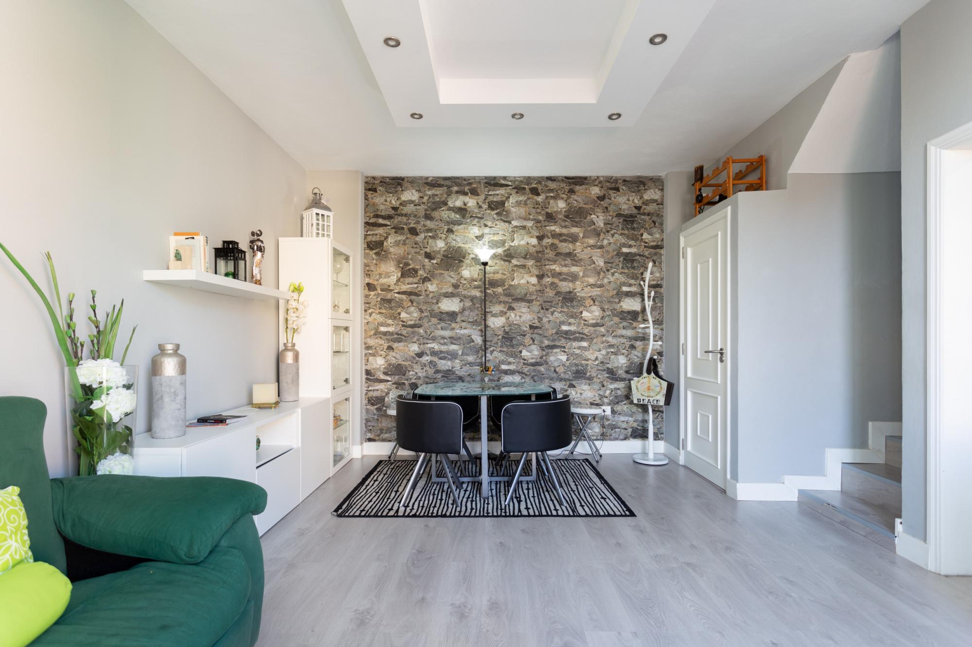 Home2book Charming Sea Front House 2