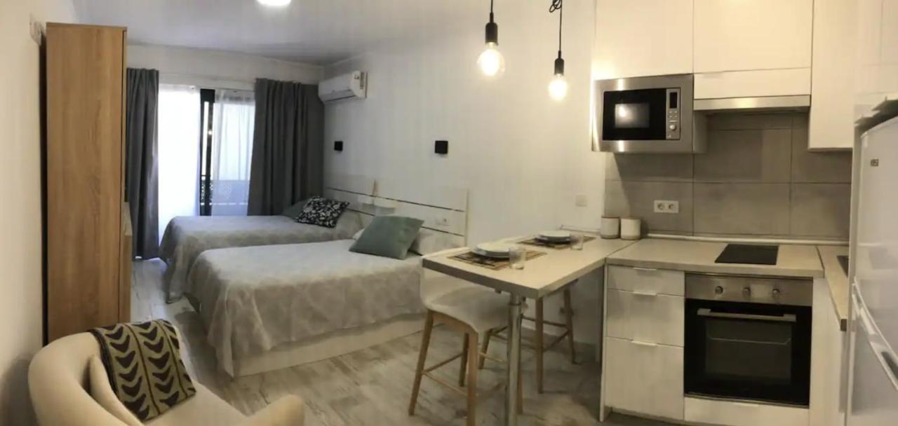 Cozy Studio Harbour View in Puerto de la Cruz 2